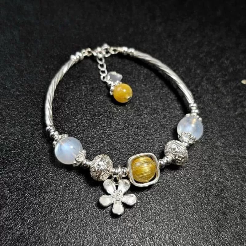 Vòng Tay Thạch Anh Tóc Vàng mix Moonstone charm bạc