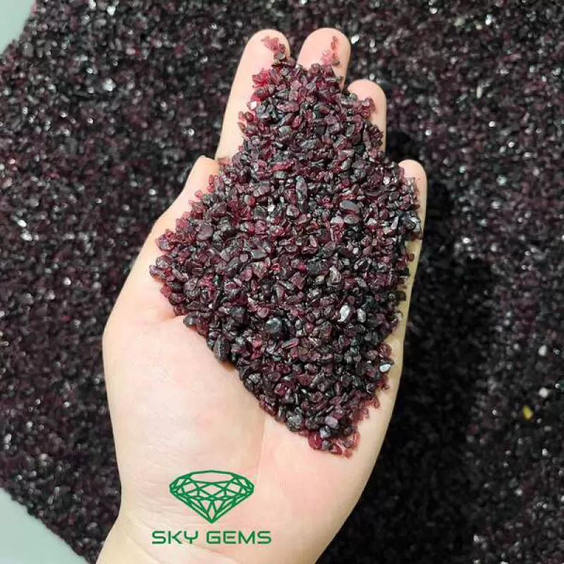 Vụn Cám Ngọc Hồng Lựu (Garnet)
