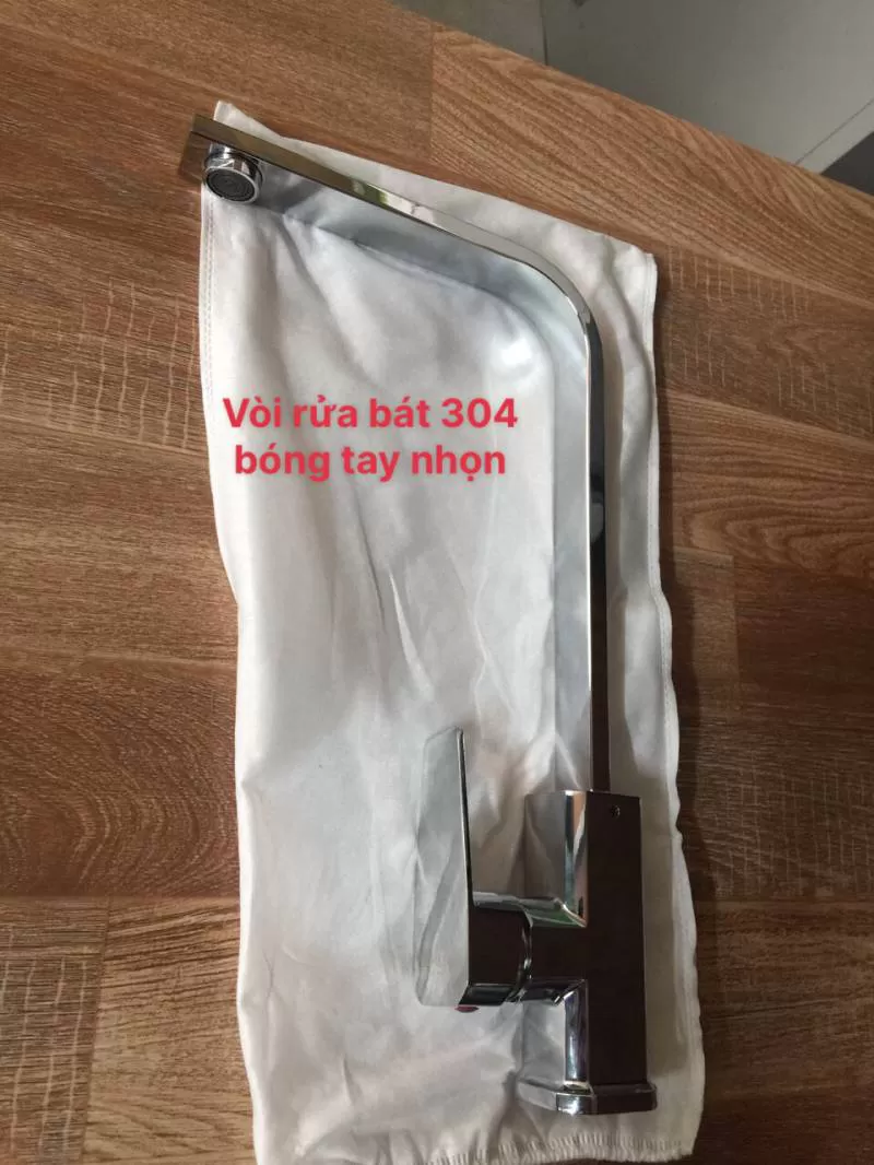 Vòi rửa bát nóng lạnh Homaya vuông inox bóng tay nhọn TN 01