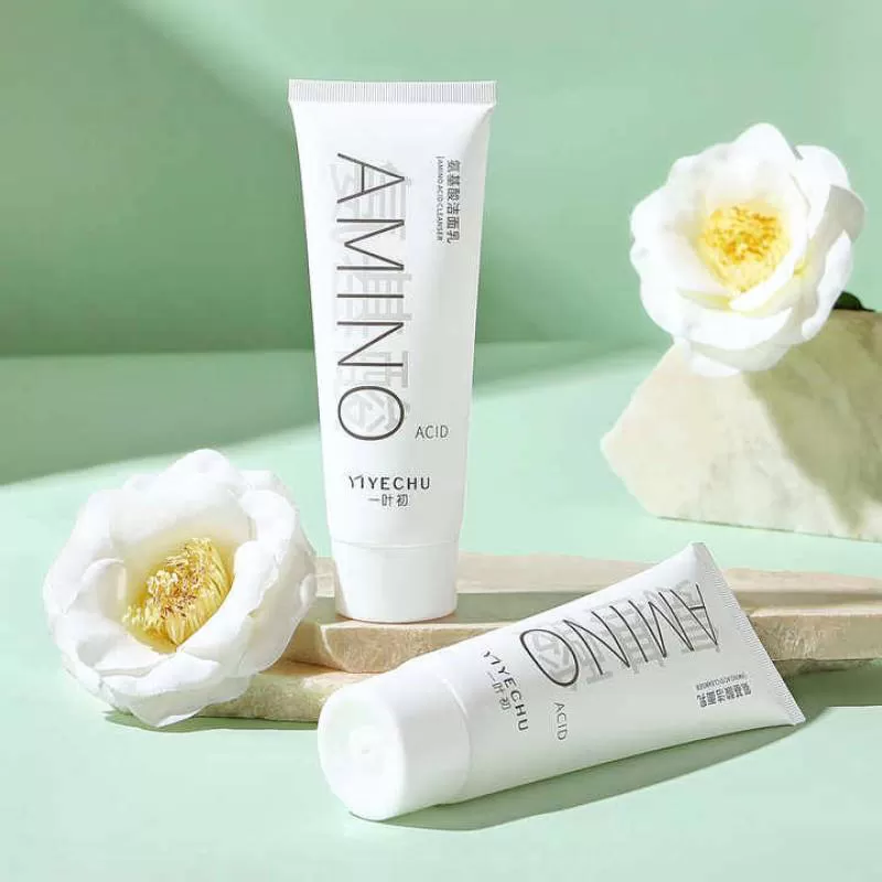 Yiyechu Camellia Plant Essence Cleanser Dense Foam Clear and Hydrating Amino Acid Facial Cleanser