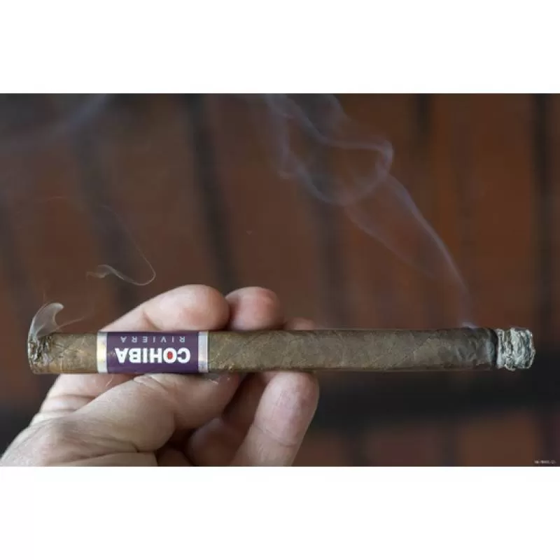 Xì Gà Cohiba Riviera Lancero - Hộp 15 điếu