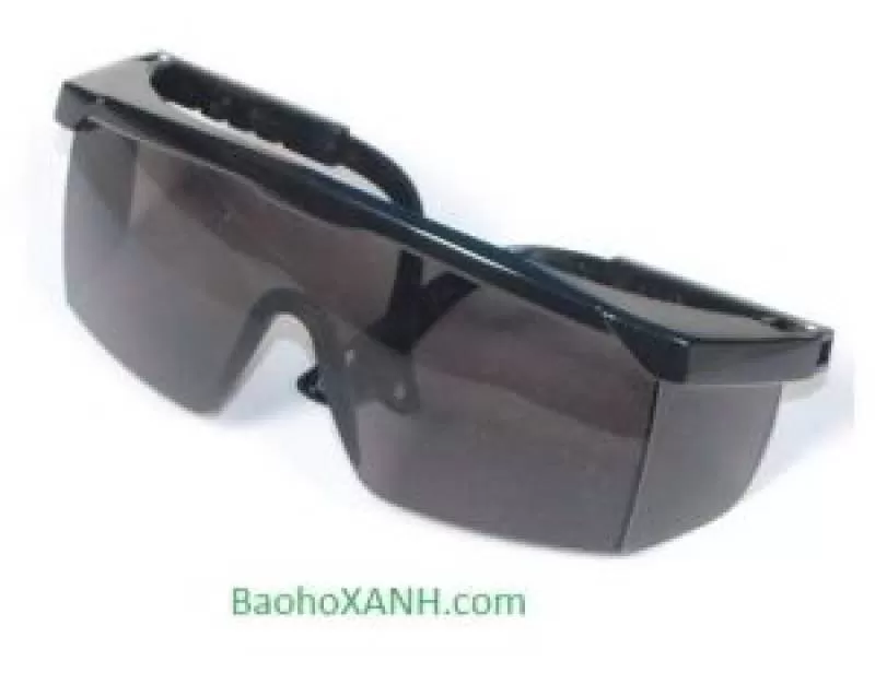 Kính Bảo Hộ Lao Động Màu Đen Đài Loan - KBH0010