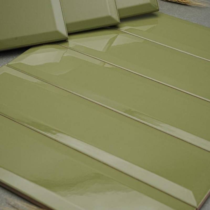 Gạch thẻ xanh cốm bóng vát KT 75x300mm M75306DX