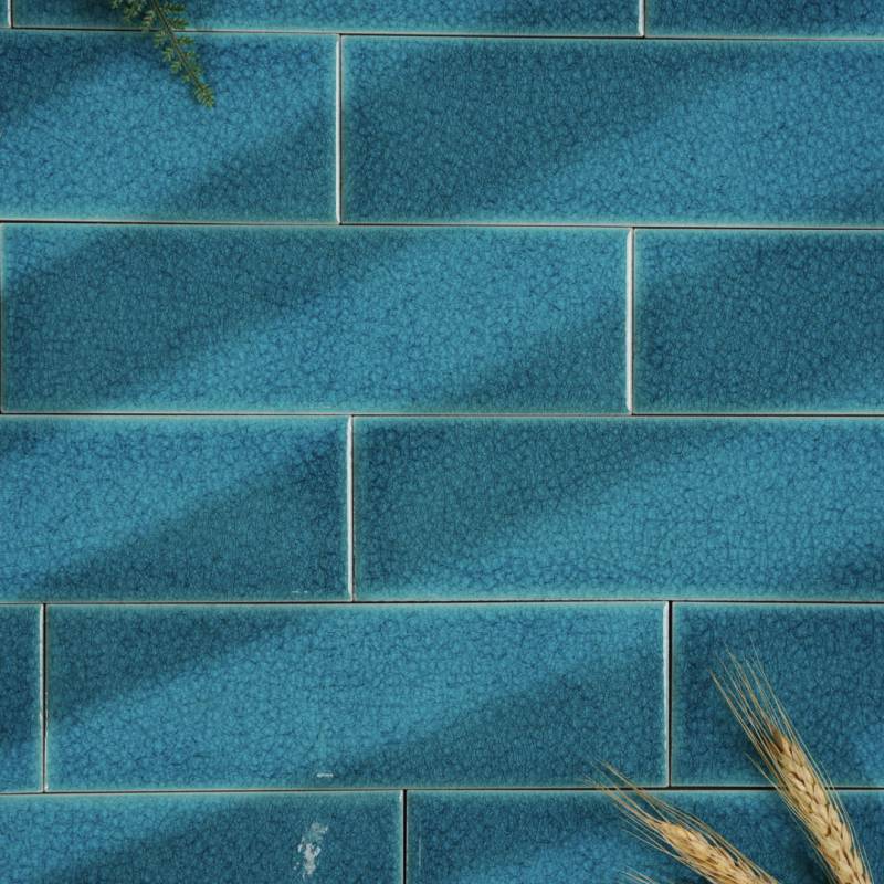 Gạch gốm xanh dương men rạn 60x200mm MBL60204