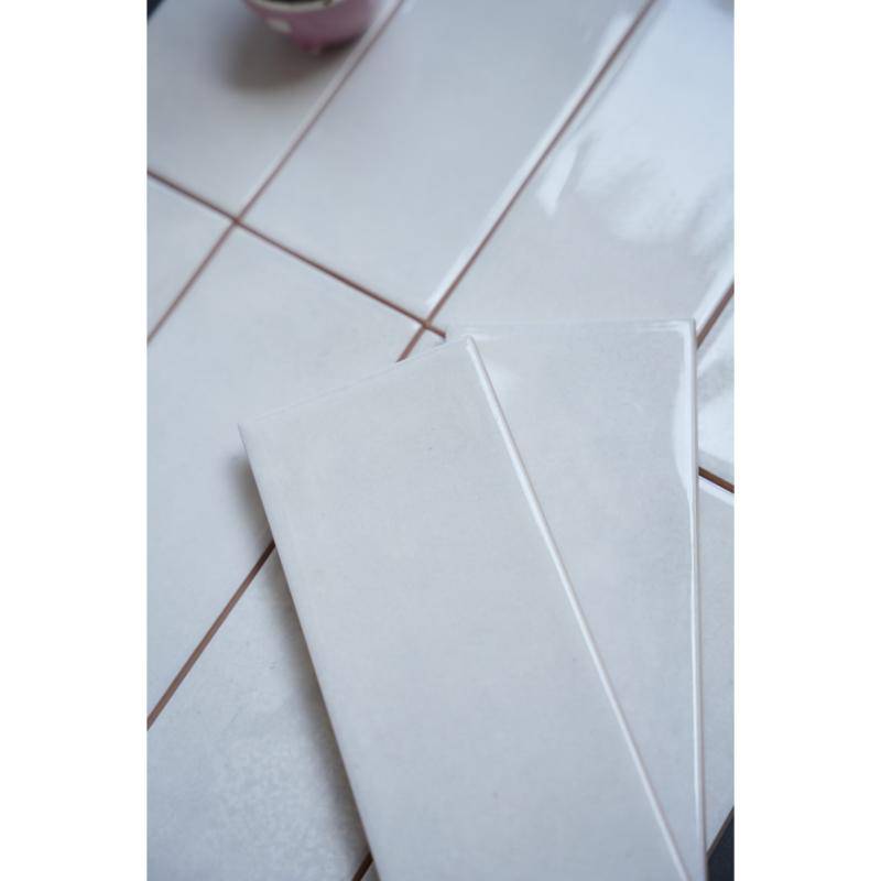 Gạch thẻ bóng lượn mặt KT 75x300mm DS75300