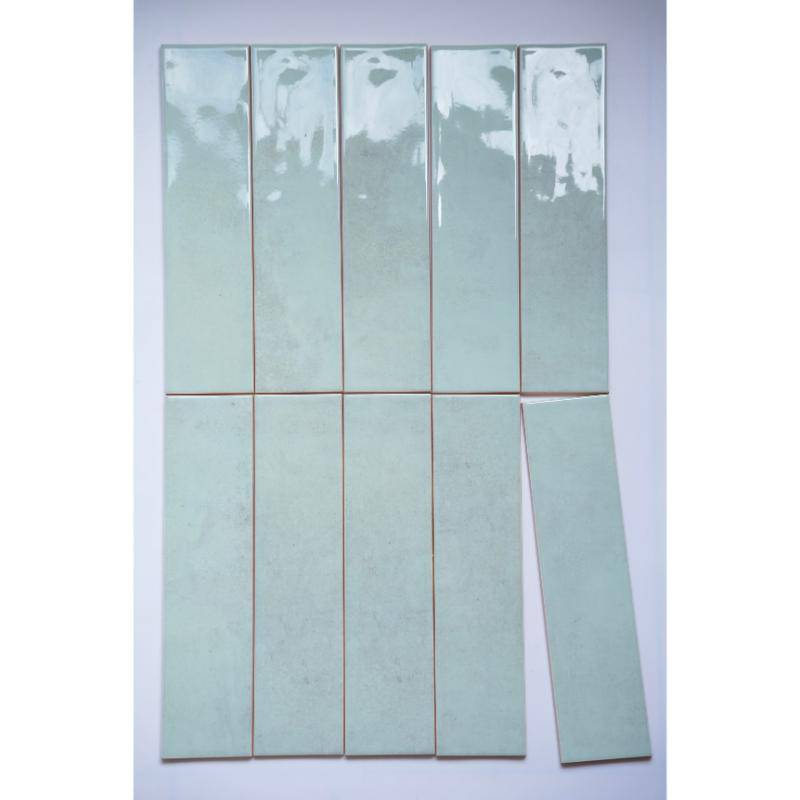 Gạch thẻ bóng lượn mặt KT 75x300mm DS75303