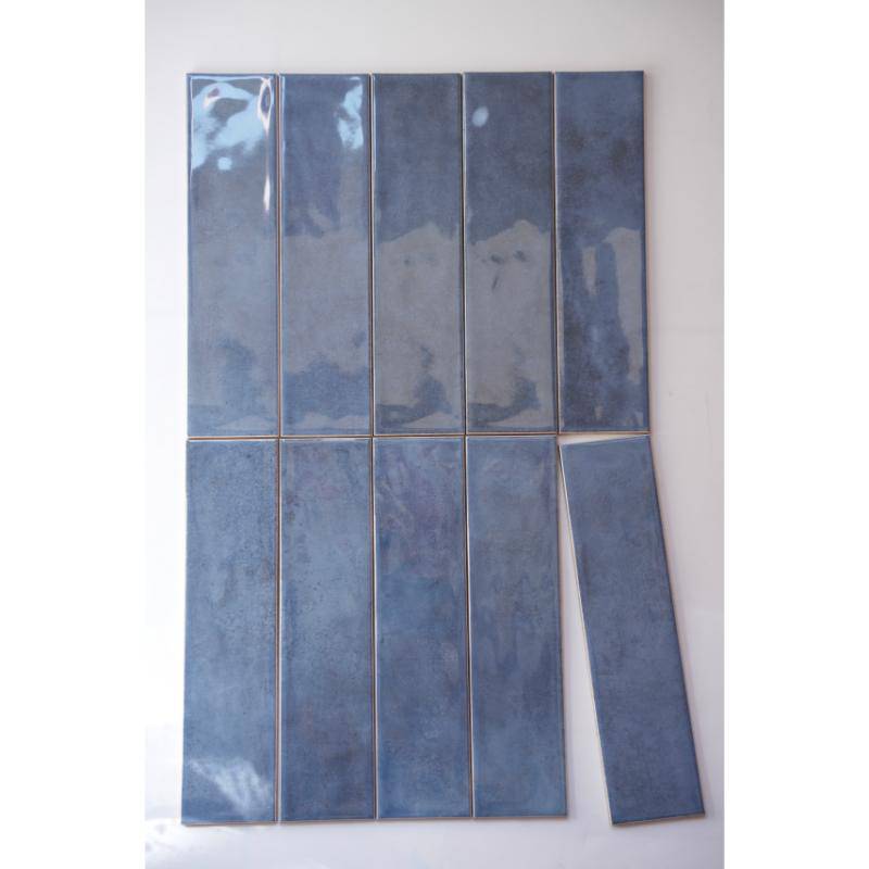 Gạch thẻ bóng lượn mặt KT 75x300mm DS75306