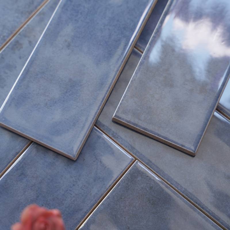 Gạch thẻ bóng lượn mặt KT 75x300mm DS75306