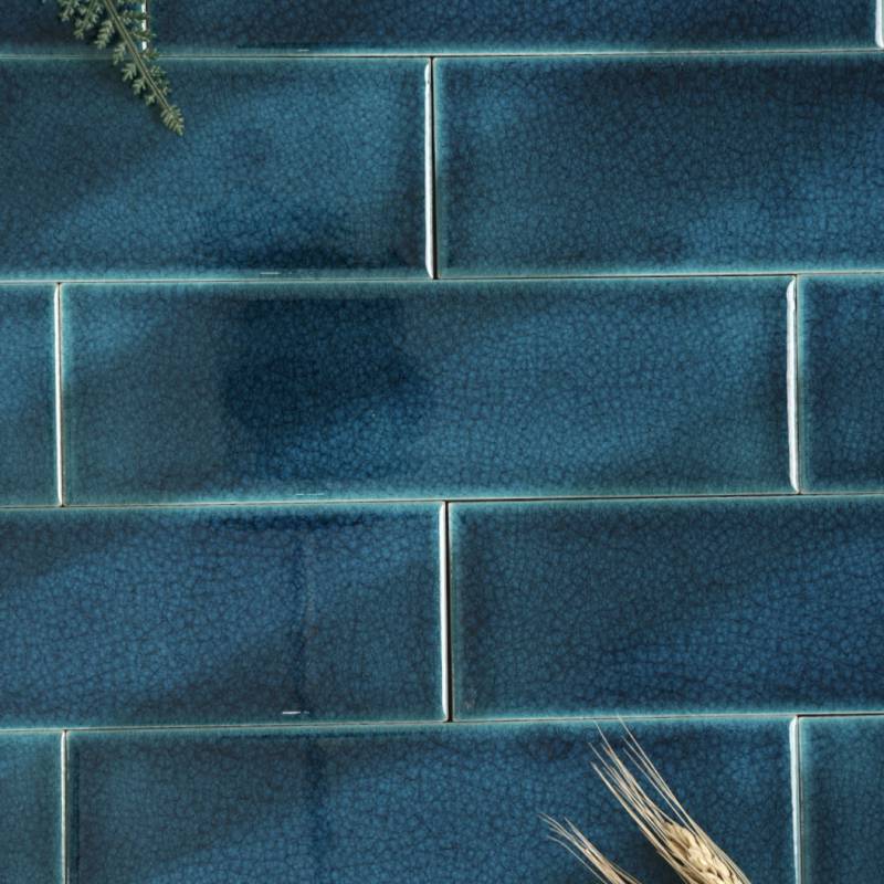 Gạch gốm men rạn xanh dương đậm 60x200mm MBL60218