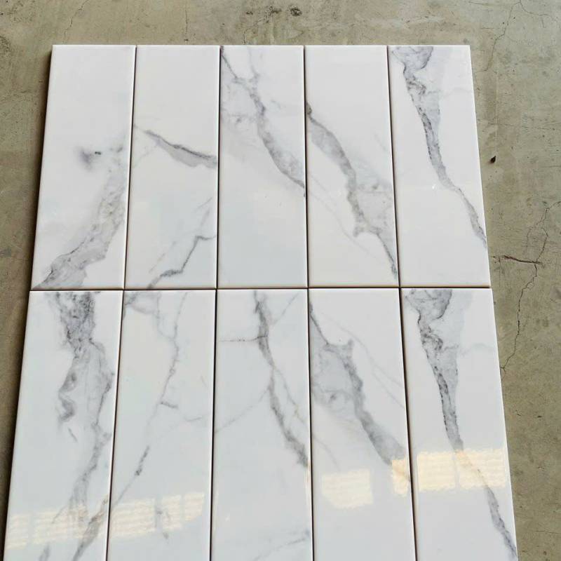 Gạch thẻ trắng vân mây KT 100x300mm 0208-2