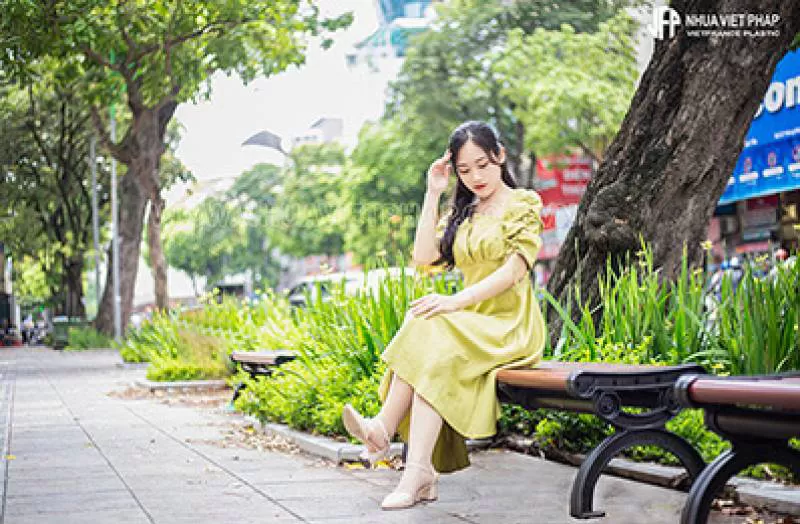 Top mẫu ghế băng dài không tựa lưng – Điểm nhấn không gian sống