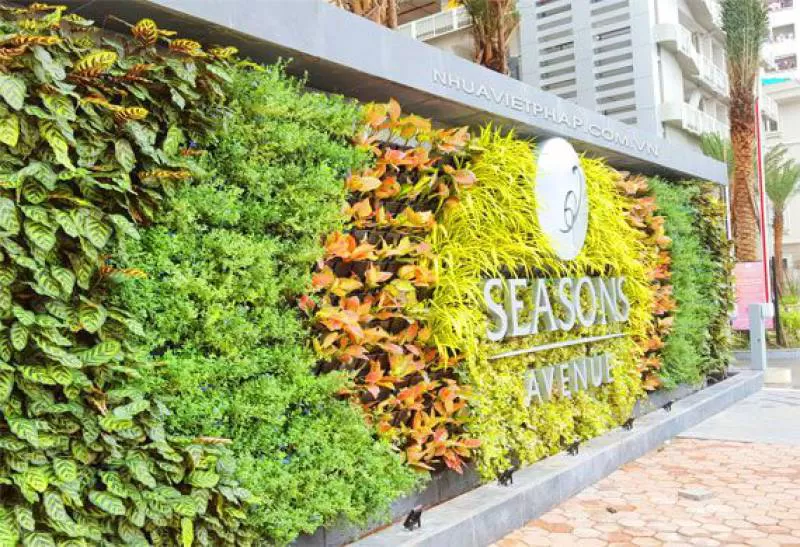 Không gian xanh với vườn tường đứng Nhựa Việt Pháp