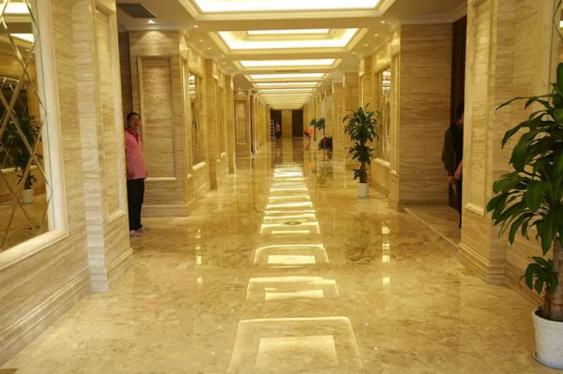 Sảnh Đá vàng Granit