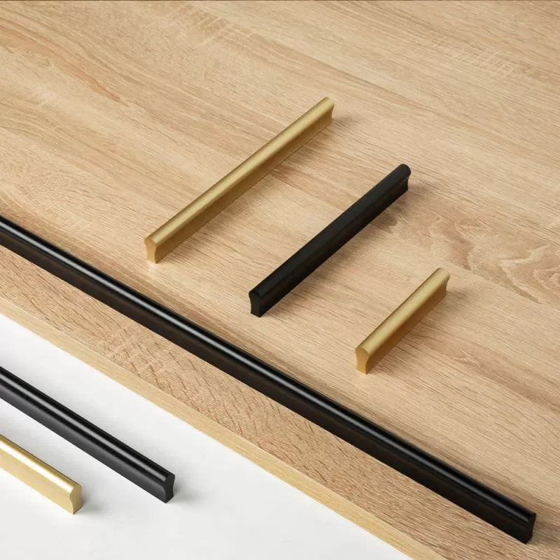 Tay nắm tủ IVAN 09652