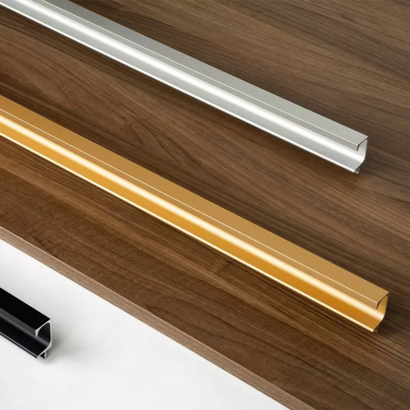 Tay nắm tủ IVAN 09588