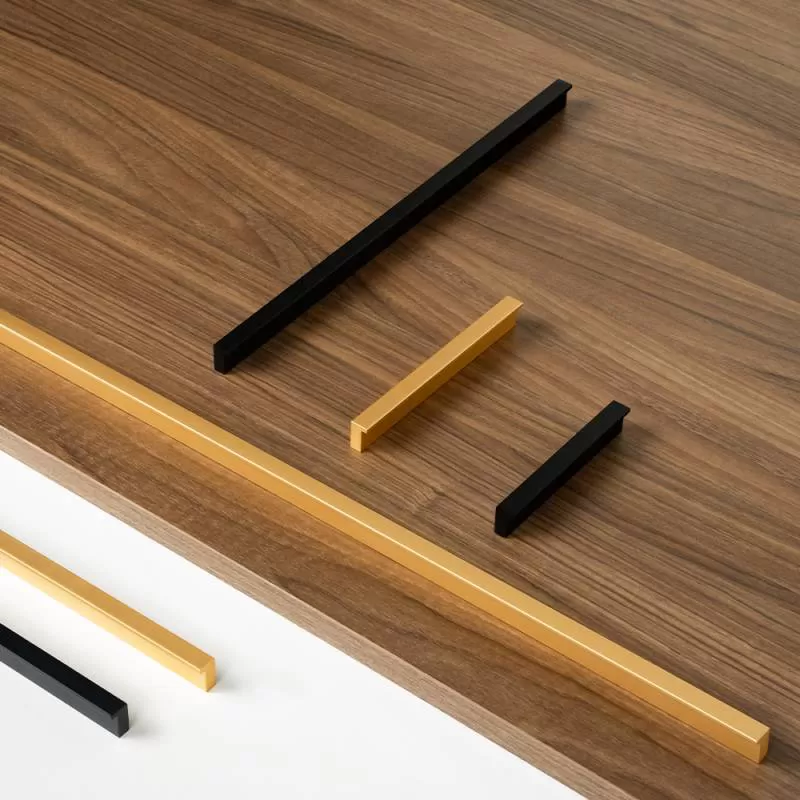 Tay nắm tủ IVAN 09611